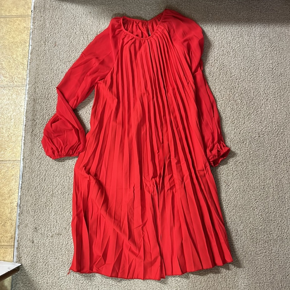 SHEIN Clasi Women's Fashionable Red Lantern Sleeve Pleated Dress With Round Neck